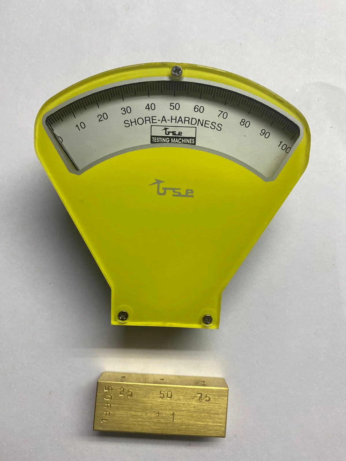 Rubber Testing Laboratory Equipment 2